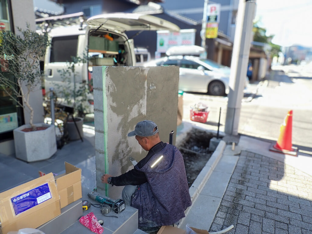 京都のおすすめ業者 ホリーガーデンの門塀の作り方