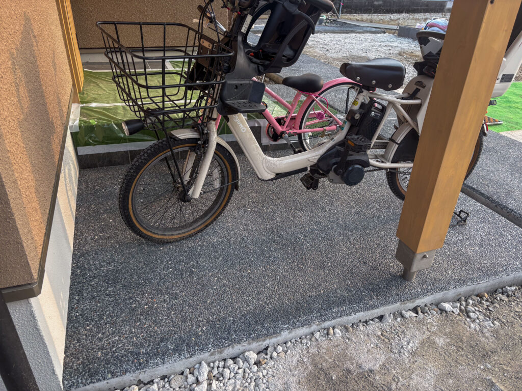 京都の外構デザイン会社ホリーガーデンの施工ブログ「洗い出しの仕上がり」