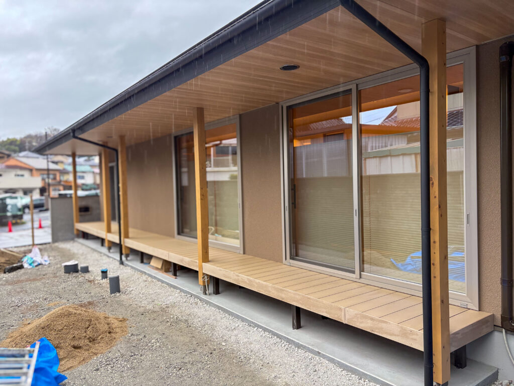 京都の外構デザイン会社ホリーガーデンの施工ブログ「樹ら楽ステージ」